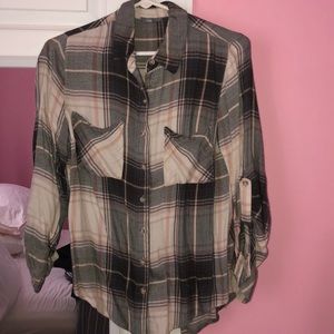 Split back Plaid Shirt